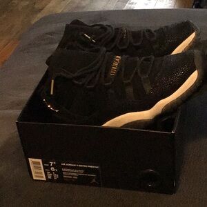 Womens/Girls AirJordan Retro